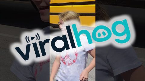Parents Get An A+ In Embarrassing Their Daughter || ViralHog