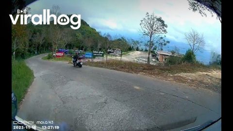 Biker Brakes Into Billboard || ViralHog