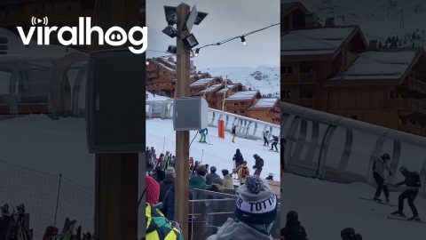 Crowd Cheers for Beginner Skier || ViralHog