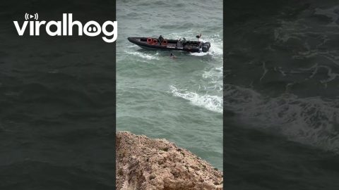 Spanish Civil Guard Rescue Fisherman || ViralHog
