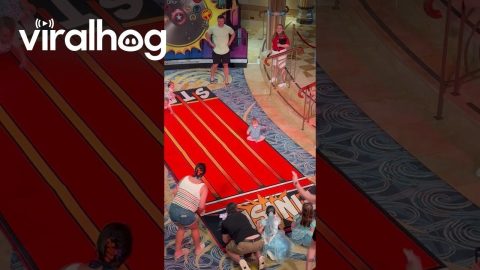 Baby Scoots to the Finish Line || ViralHog