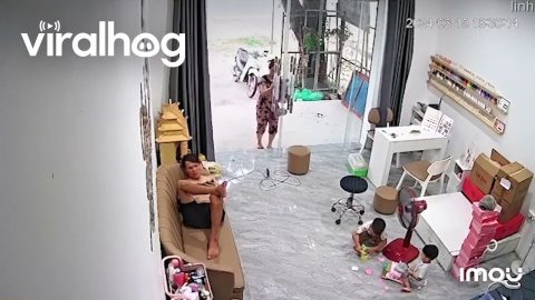 Glass Door Shatters Without Warning || ViralHog