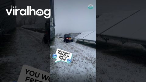 Super Satisfying Snow Plowing || ViralHog