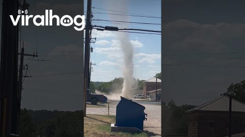 Fast Dustnado In Baird, Texas || ViralHog