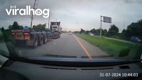 Semi-Trailer Loses a Tire || ViralHog