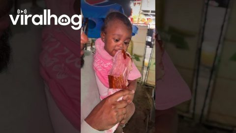 5-Month-Old Tries Turkey Leg For the First Time || ViralHog