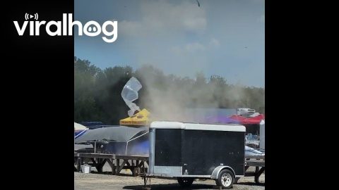 Dust Devil Disrupts Flea Market || ViralHog