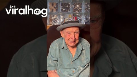 Papa Jake Announces He's Been Invited to Join Zac Brown on Stage || ViralHog
