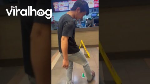 Confusing Sign Places Feet Forward And Backward || ViralHog