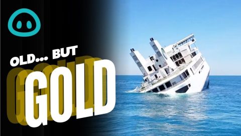 Purposefully Sinking a Ship?! || ViralHog