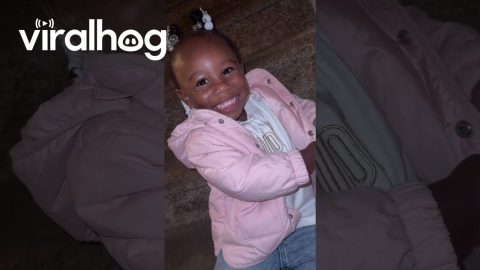 Prettiest Smile For Her First School Pictures || ViralHog