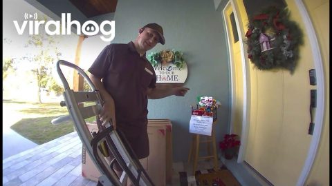 Delivery Driver Appreciates Gift Basket || ViralHog