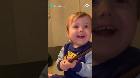 Young Wizard Gets First Wand || ViralHog