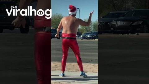 Dancing Man Spreads Christmas Cheer || ViralHog