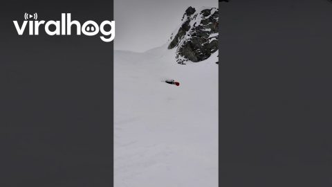Snowboarder Takes A Few Tumbles || ViralHog