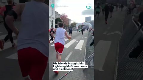 Finishing a Marathon in Crocs || ViralHog