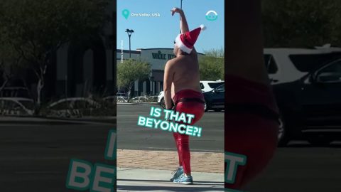 Dancing Man Spreads Christmas Cheer || ViralHog