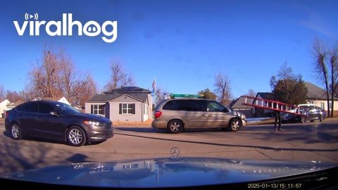 SUV Driver Forgets to Strap Down Ladder || ViralHog