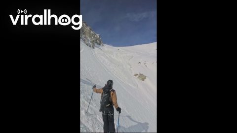 Avalanche in Italy || ViralHog