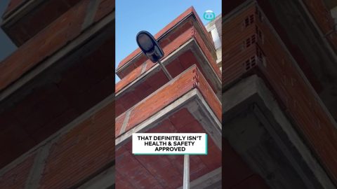 Unplanned Balcony Light || ViralHog