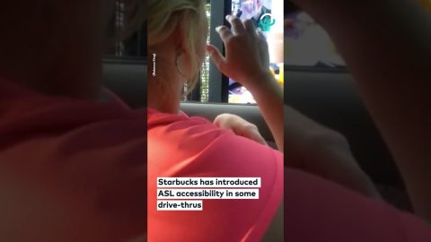 Starbucks Employee Uses ASL To Take Order || ViralHog
