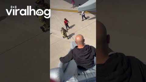 Delta Airplane Catches Fire at Orlando Airport || ViralHog