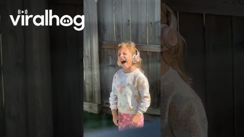 Girl Belts Out Wicked Song in Backyard || ViralHog