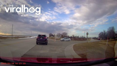 SUV Bumpers Crash Over Turning Confusion || ViralHog