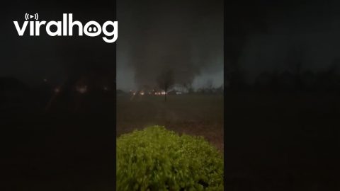 Tornado Comes Straight Toward Camera || ViralHog