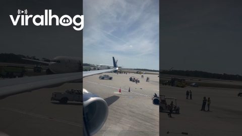 Delta MCO Fire Filmed From Other Airplane || ViralHog