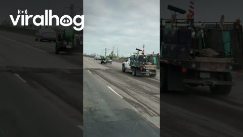 Unhooked Trailer Goes For Freeway Joyride || ViralHog