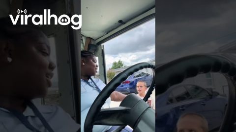 Sweet Conversation With Postal Worker || ViralHog
