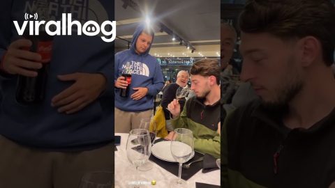 Tasting Pour of Coca Cola || ViralHog