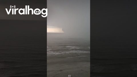 Storm Comes Straight Down Myrtle Beach || ViralHog