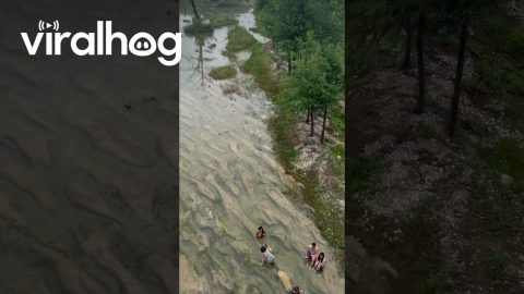Frio River Flood Before And One Hour Later || ViralHog