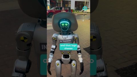 Jake The Rizzbot Doles Out Compliments || ViralHog Shorts