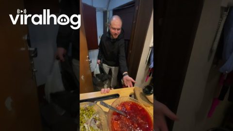 Romantic Dinner Dropped At Doorstep || ViralHog