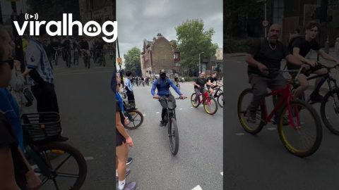 A Biker tried to steal my phone || ViralHog