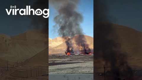 Large Fire Breaks Out at a Construction Site in Lehi, Utah || ViralHog