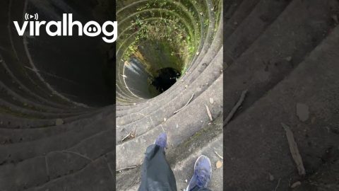 Exploring the Plughole at Ladybower Reservoir || ViralHog