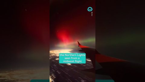 Northern Lights Seen From Flight Over the Midwest || ViralHog Shorts