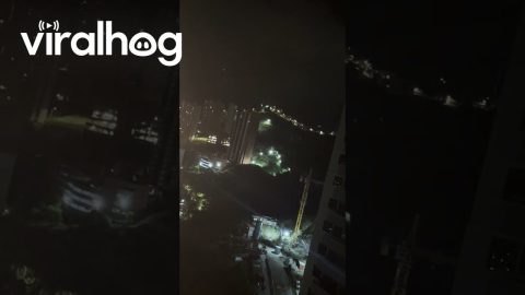 Strange Lights in the Sky || ViralHog