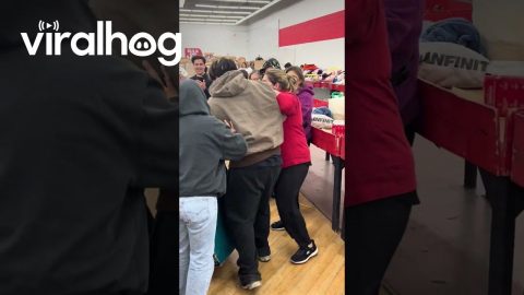 Multiple People Grab For Deeply Discounted Grill || ViralHog