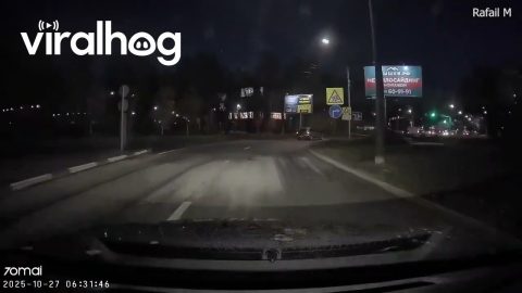 Meteorite Fall Captured on Dashcam || ViralHog