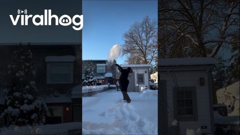 Bubble Forms Snow Crystals as It Freezes in Low Temperature in Sweden || ViralHog