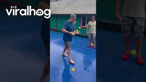 The Master of Ball Bounce Juggling || ViralHog