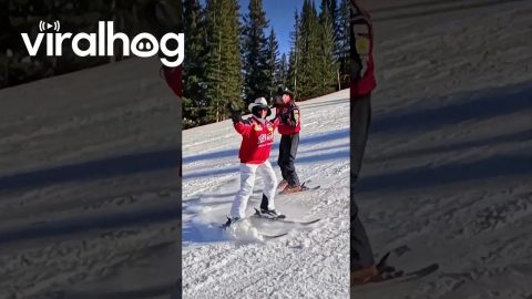 Couple Performs Synchronized Dance While Skiing || ViralHog
