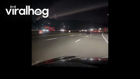 Apparent Rocket Launch Spotted Above North Carolina || ViralHog