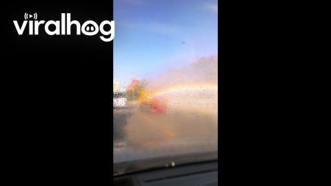 Sprinkler Truck in China Appears to Spray Out Rainbow || ViralHog