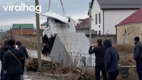 Box Truck Crane Rescue Fail || ViralHog